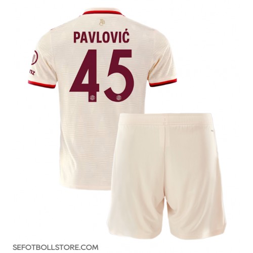 Bayern Munich Aleksandar Pavlovic #45 Replika babykläder Tredjeställ Barn 2024-25 Kortärmad (+ korta byxor)